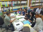 ผู้อำนวยการกองคลังประชุมเจ้าหน้าที่พัสดุกองเพื่อจัดประชุมชี้